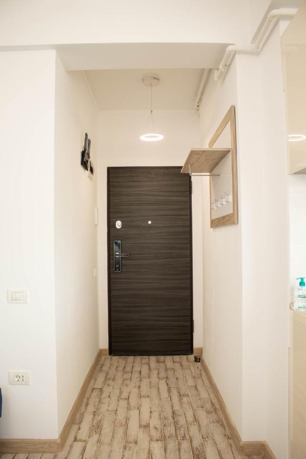 Yzza Apartament Năvodari Kültér fotó
